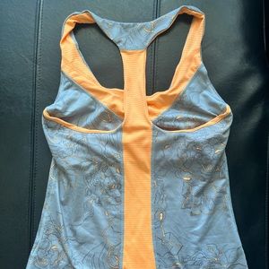 The North Face Women’s athletic tank top with a built in sports bra.